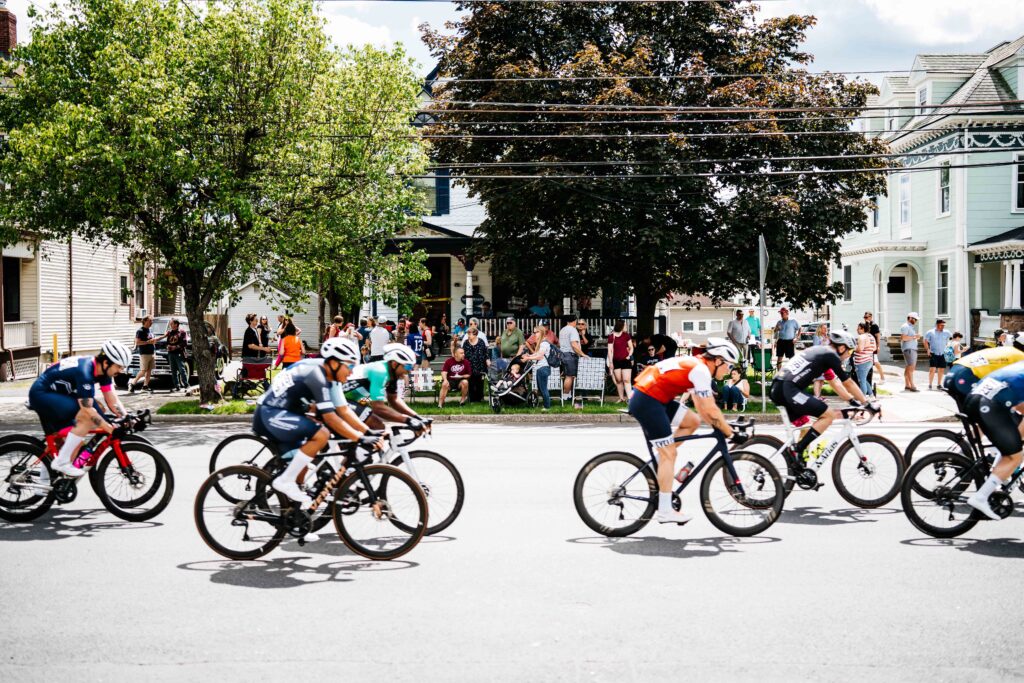 Spectating the Tour of Somerville